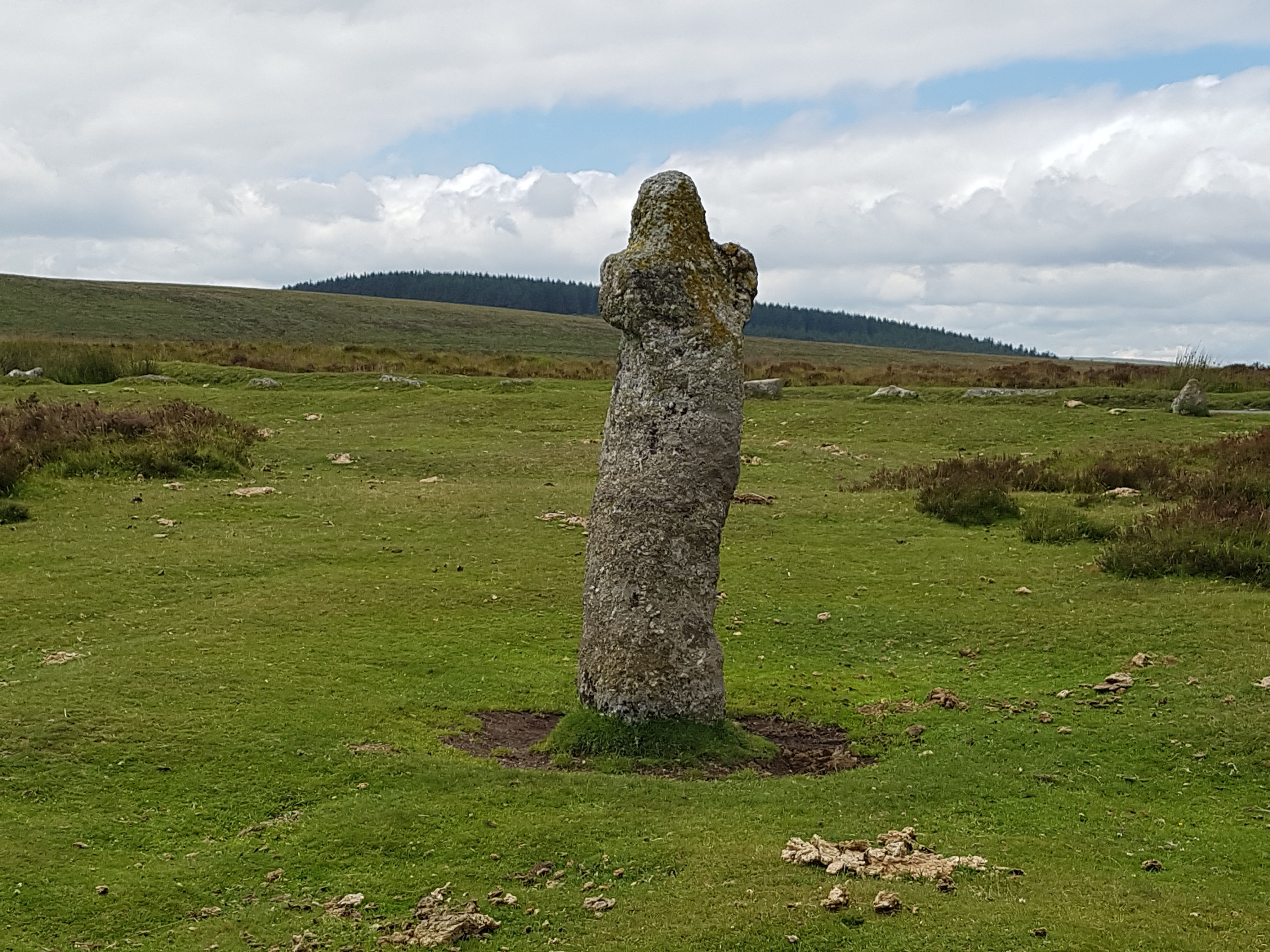 Dartmoor mediaeval cross on moor
